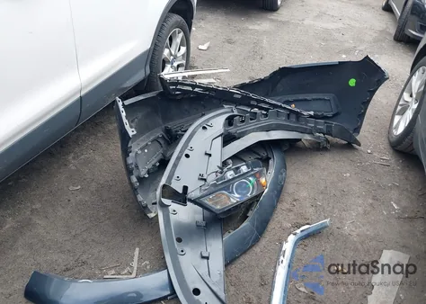 2014 Chevrolet Impala Lt z USA, uszkodzony, nr VIN 2G1115SL5E9109324